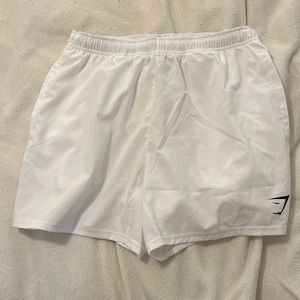 Men’s gym shark workout shorts, medium white